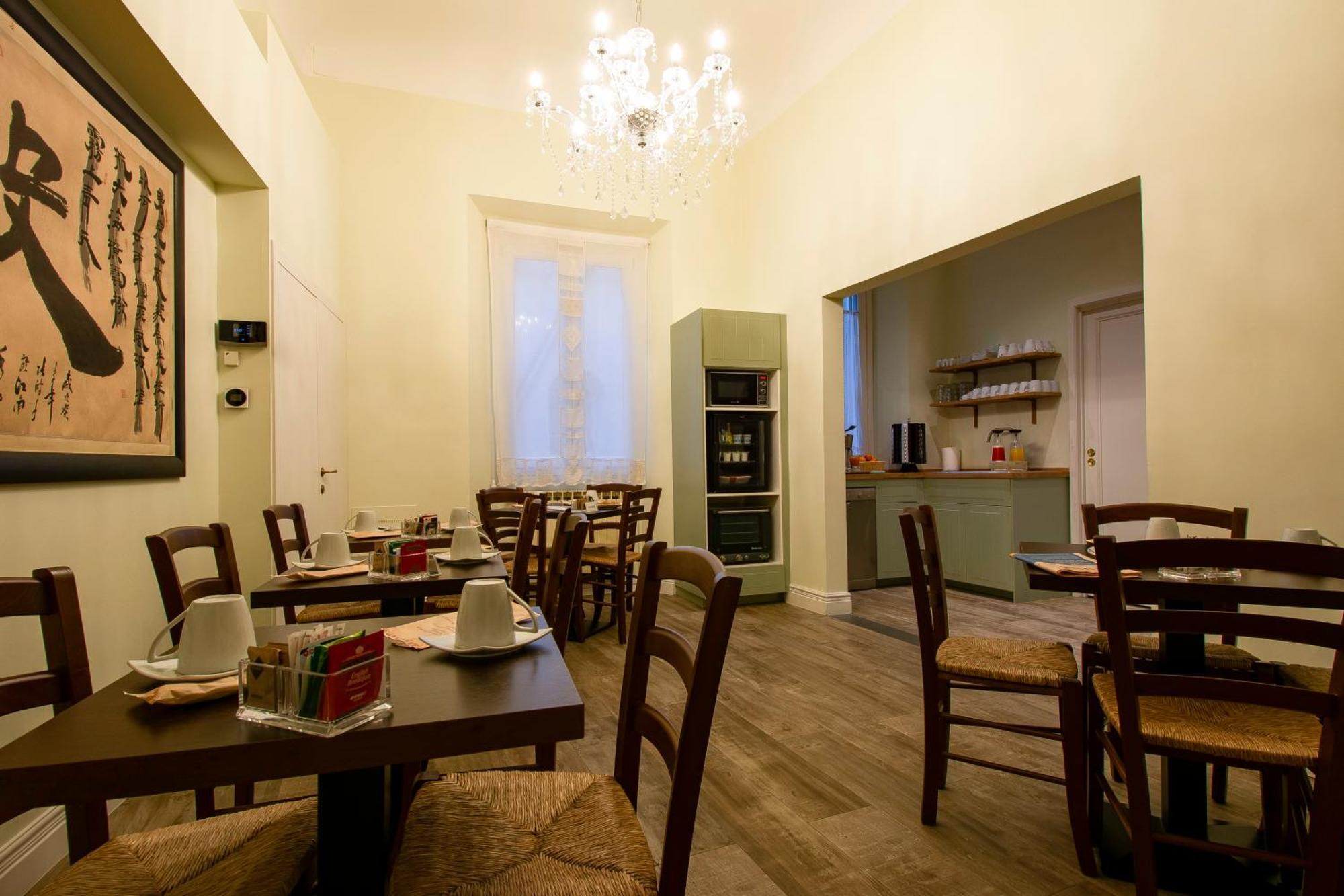 N4U Guest House Флоренція Екстер'єр фото