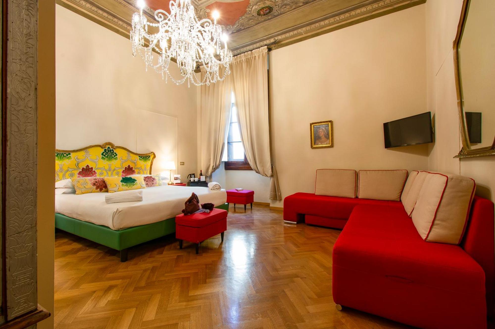 N4U Guest House Флоренція Екстер'єр фото