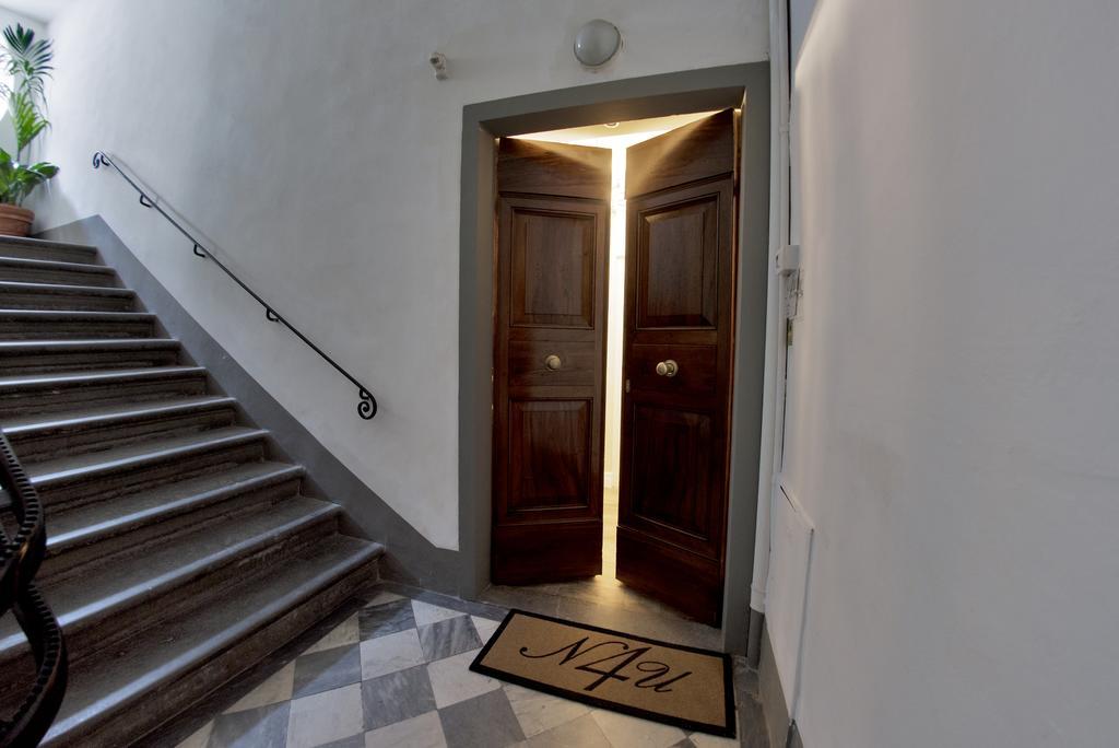 N4U Guest House Флоренція Екстер'єр фото
